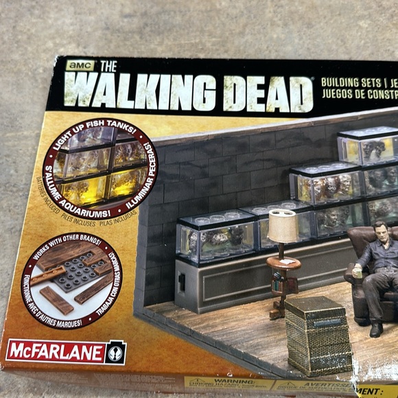 The Walkind Dead building set - Picture 9 of 9